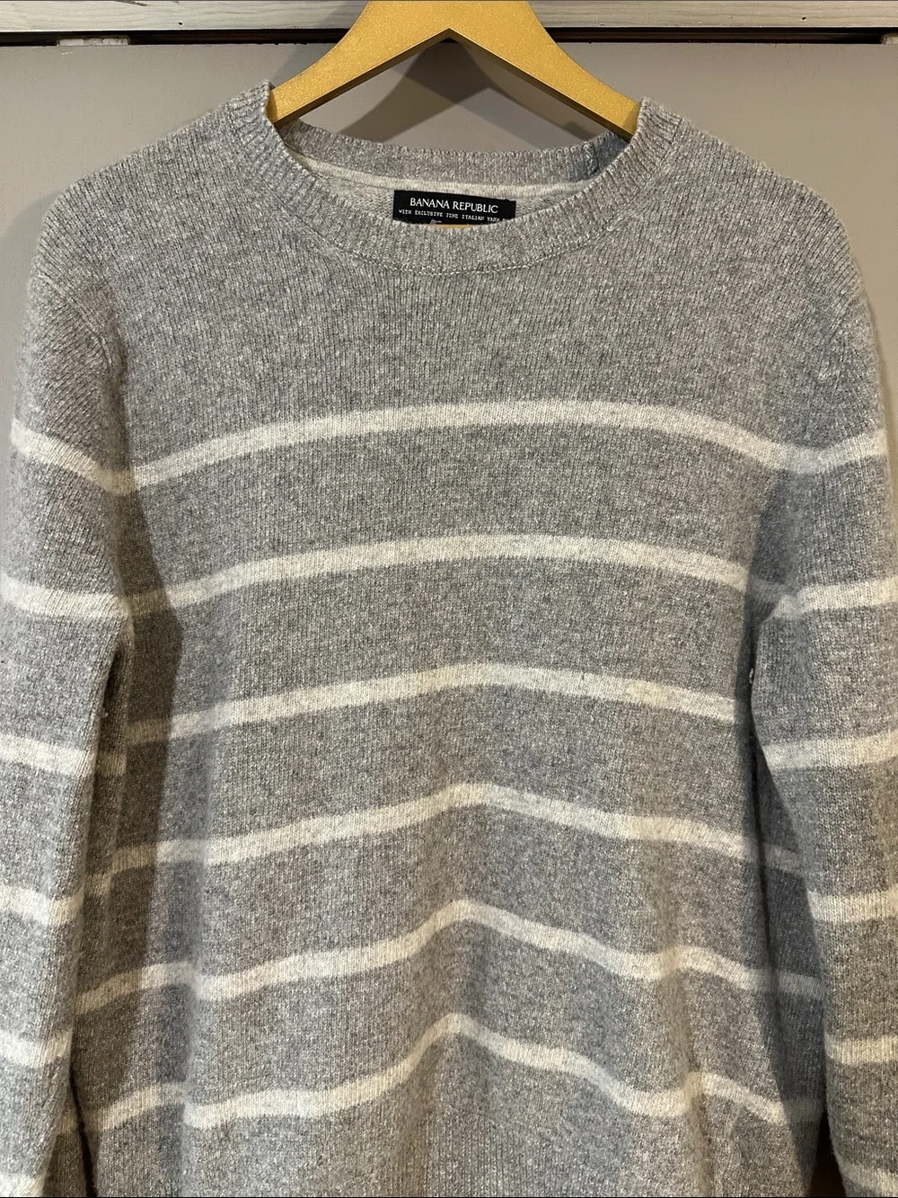 Banana Republic Gray Striped Merino Wool Blend Sweater Size Large Lightweigt